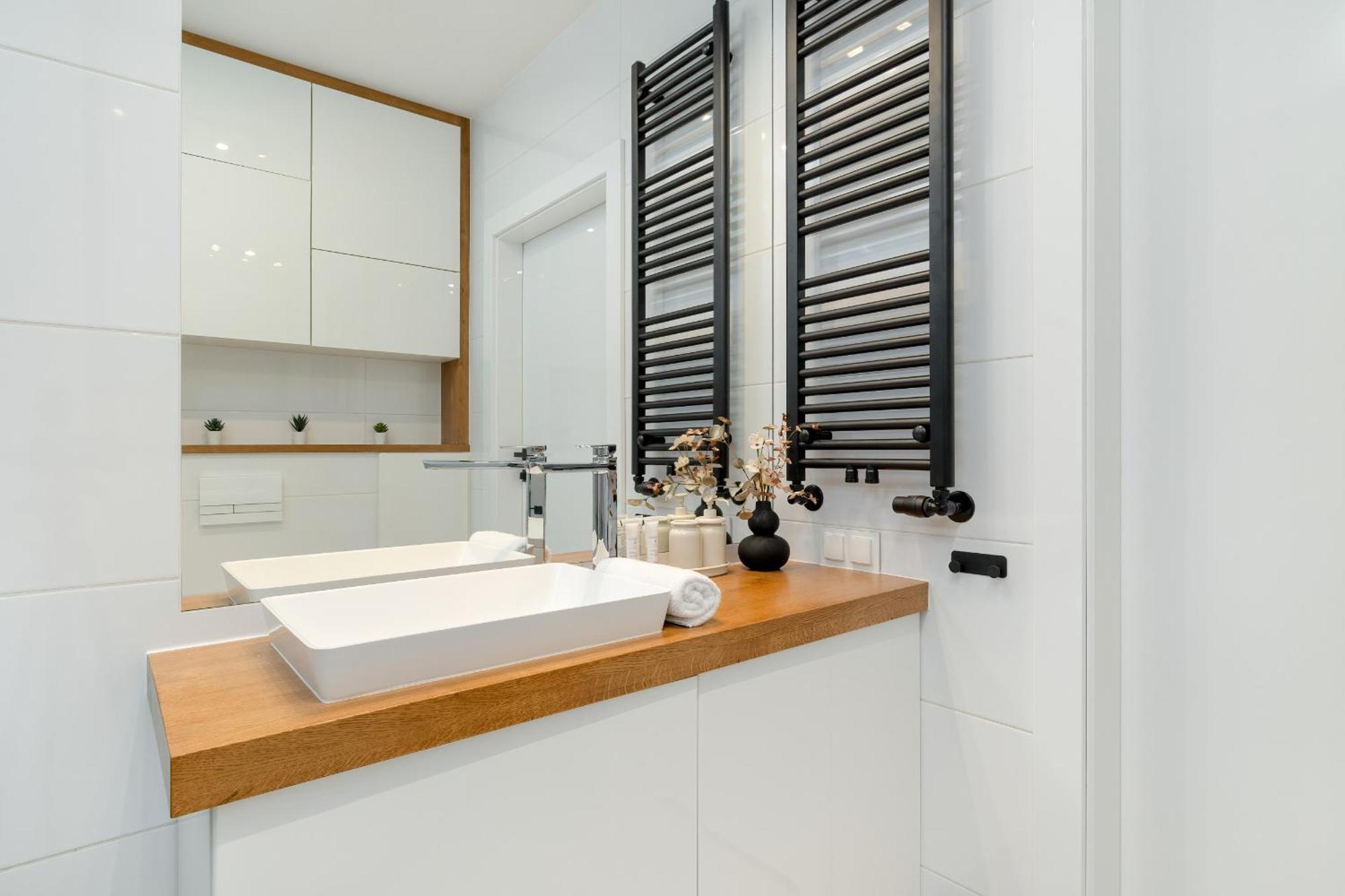 Apartament Slusarska Modern With Balcony & Parking Cracow Zablocie By Renters Prestige Kraków